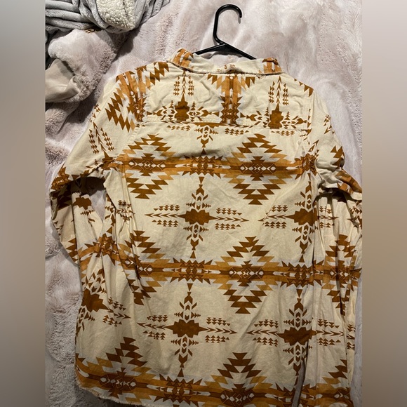 Buckle button up - Picture 2 of 2